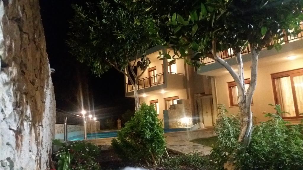 Petrochori Aparthotel エクステリア 写真