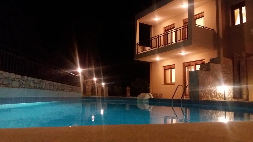 Petrochori Aparthotel エクステリア 写真