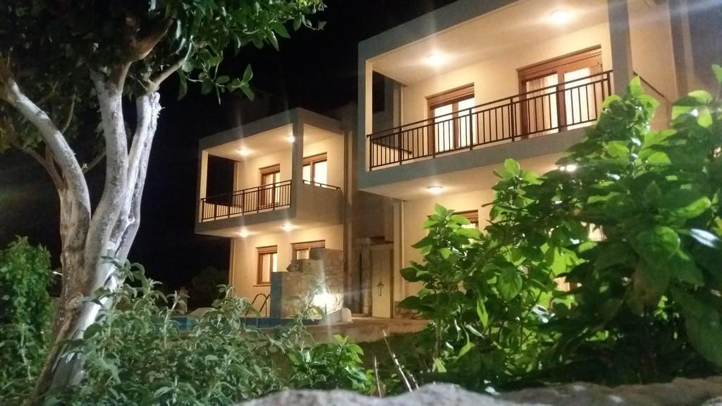 Petrochori Aparthotel エクステリア 写真