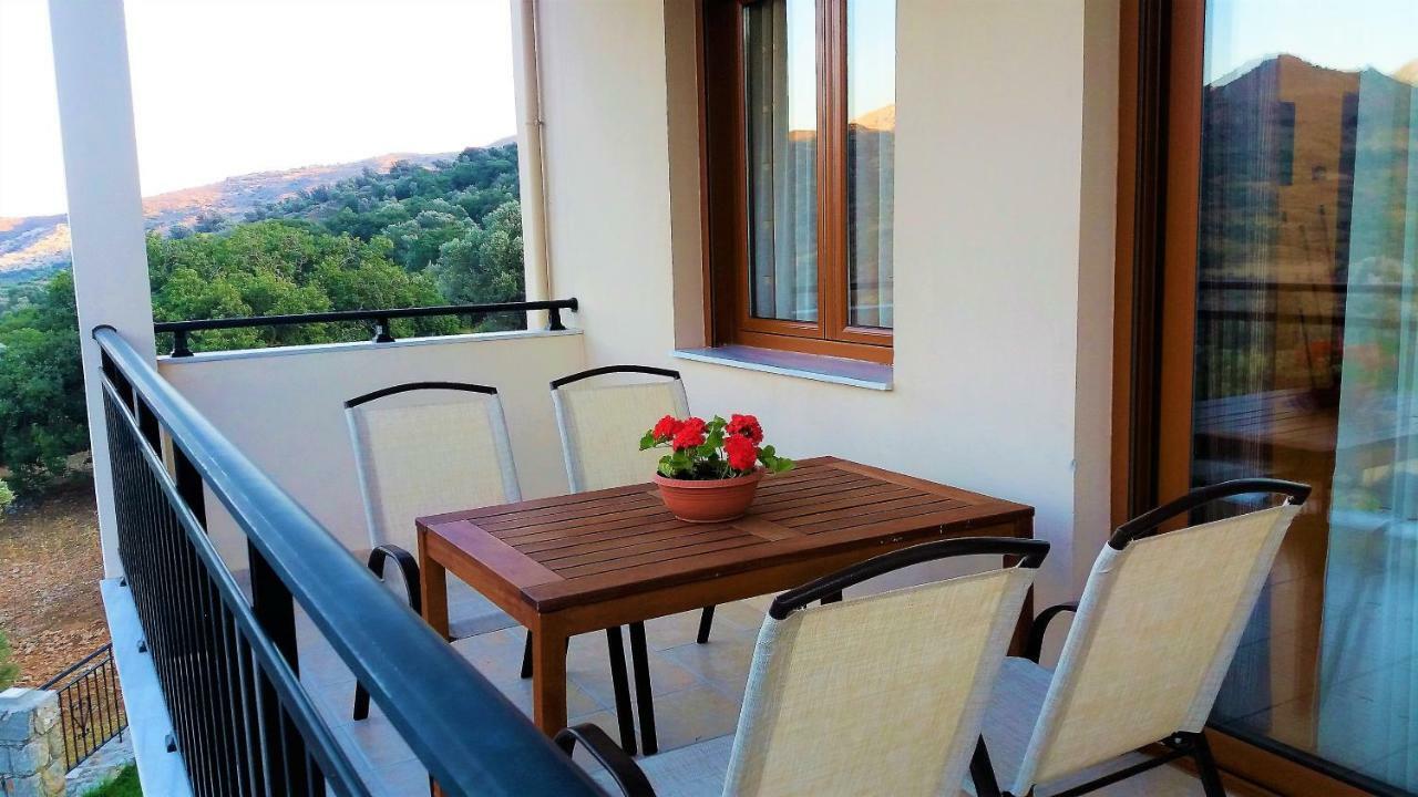 Petrochori Aparthotel エクステリア 写真