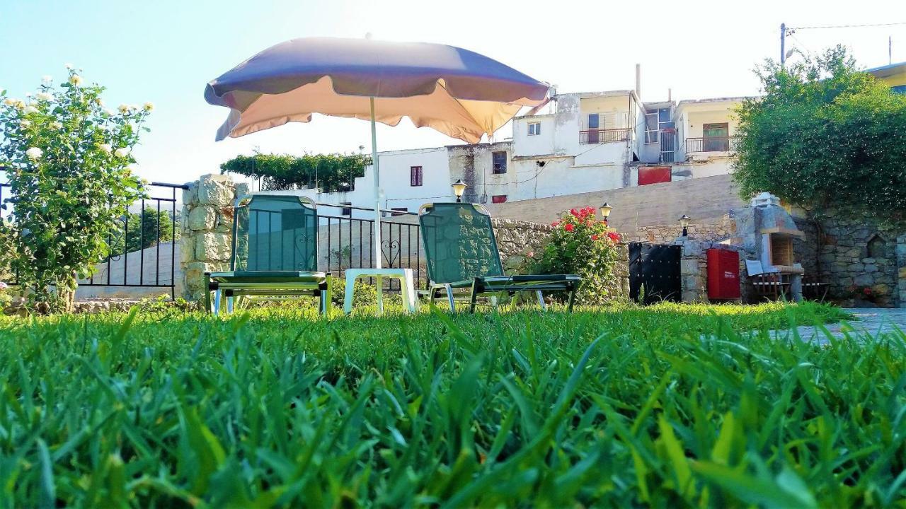 Petrochori Aparthotel エクステリア 写真